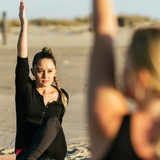 Entspannende Beach Yoga Session mit lokalem Aperitivo