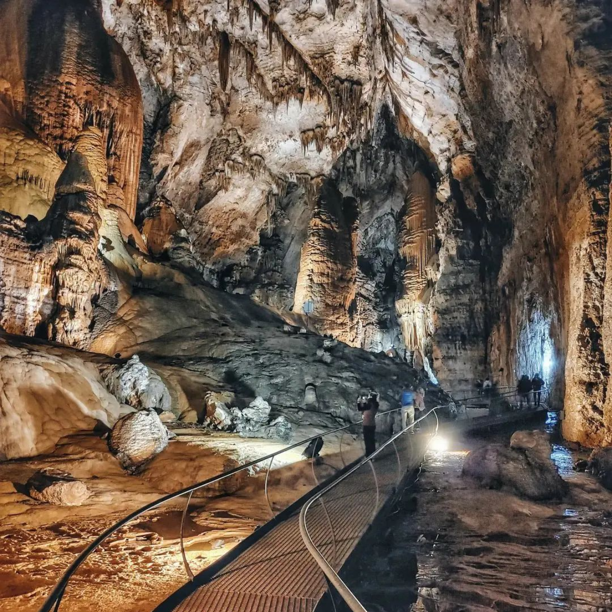 Breathtaking Su Marmuri Cave Exploration