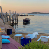 Austernverkostung bei Sonnenuntergang am Strand